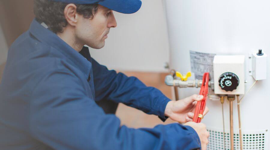 Professional emergency plumbing in North English, IA